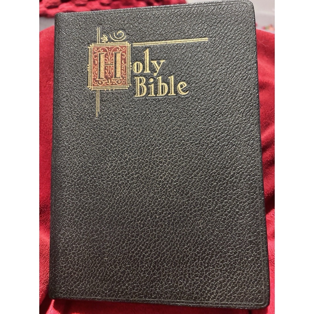 New Catholic Edition Holy Bible 1962 8x5.5 Pristine Condition Clean